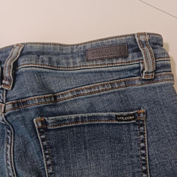 Volcom Size 30 jeans True To This Legging Ankle Fit stretch, distressed - Picture 6 of 8